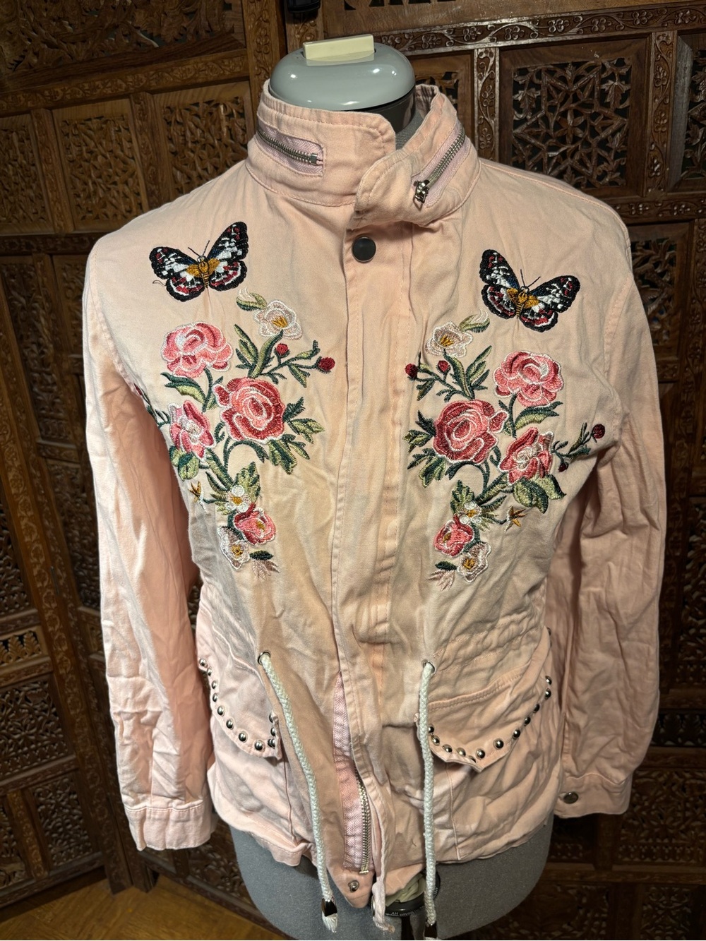 Balboa Light Pink Embroidered Floral & Butterfly Jacket